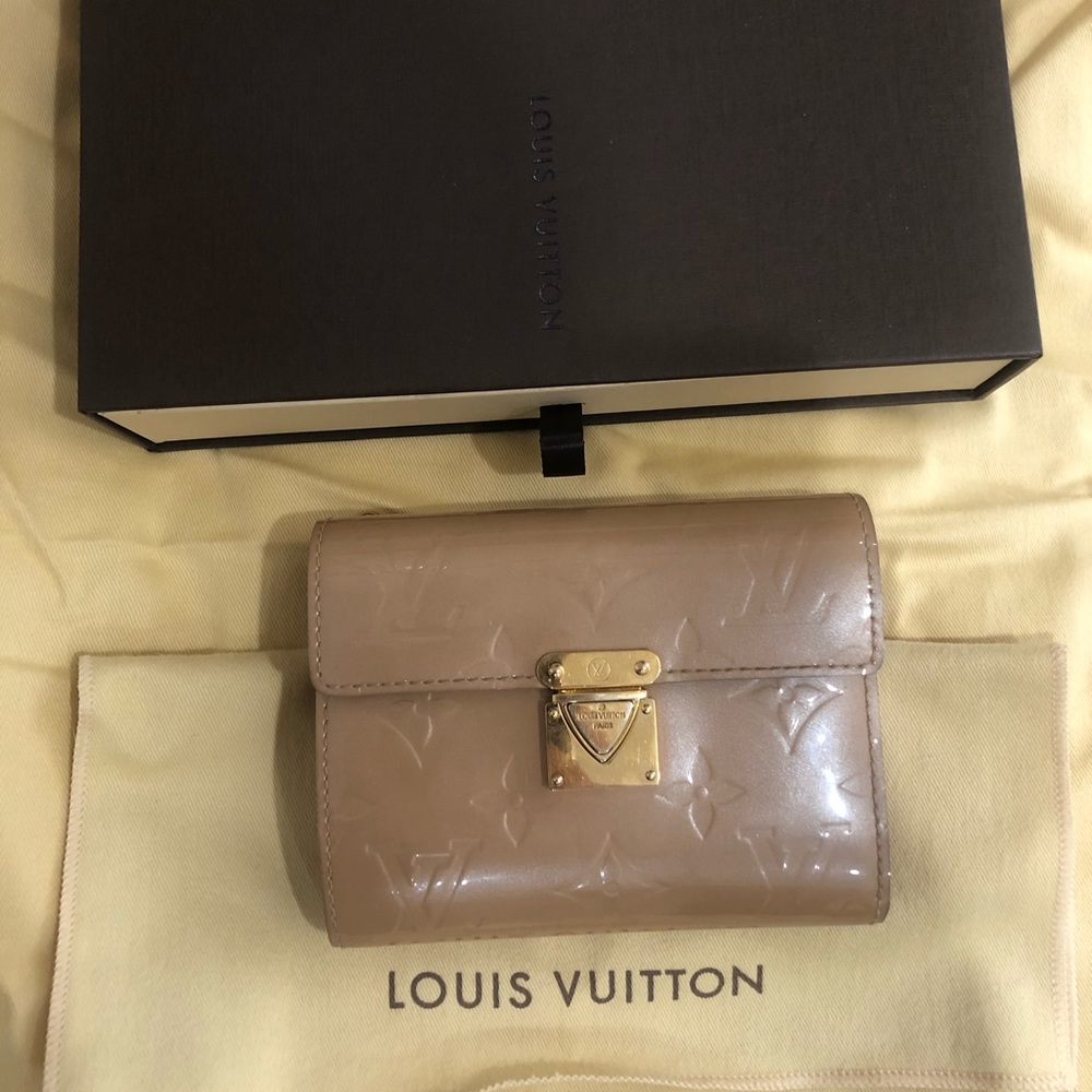 Louis Vuitton Wallet